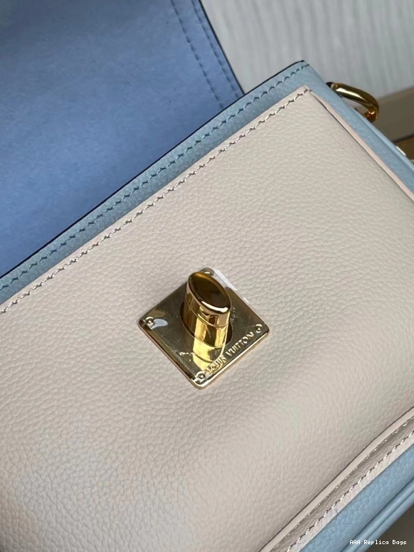 Aaa replica bags VUITTON LOUIS LOCKME TENDER 0810